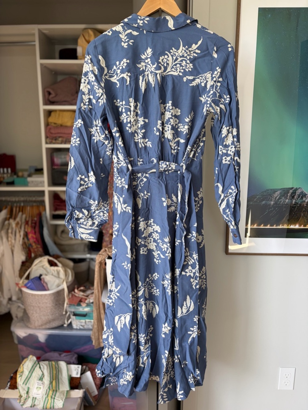 Sezane Lauretta Blue and White Floral Midi Dress, size 36 / US 4 - Picture 4 of 7